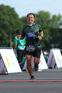 BIB: 0570
                            <button type="button" onclick="openModal(5247181)" class="btn btn-primary btn-sm float-right btn-popup" data-toggle="modal" data-target=".modal-high-quality">
                        <i class="fas fa-shopping-cart"></i> Add to Cart
                    </button>
                                            <button type="button" onclick="isThisMe(5247181, true)" class="btn btn-success btn-sm float-right btn-popup btn-isme hidden" data-toggle="tooltip" data-placement="bottom" title="นี่คือรูปของคุณใช่ไหม คลิกที่นี่เพื่อเอาเข้าอัลบั้ม">
                        <i class="fas fa-plus"></i> Add to album
                    </button>
                    <button type="button" onclick="isThisMe(5247181, false)" class="btn btn-warning btn-sm float-right btn-popup btn-isnotme hidden">
                        <i class="fas fa-ban"></i> Remove from album
                    </button>